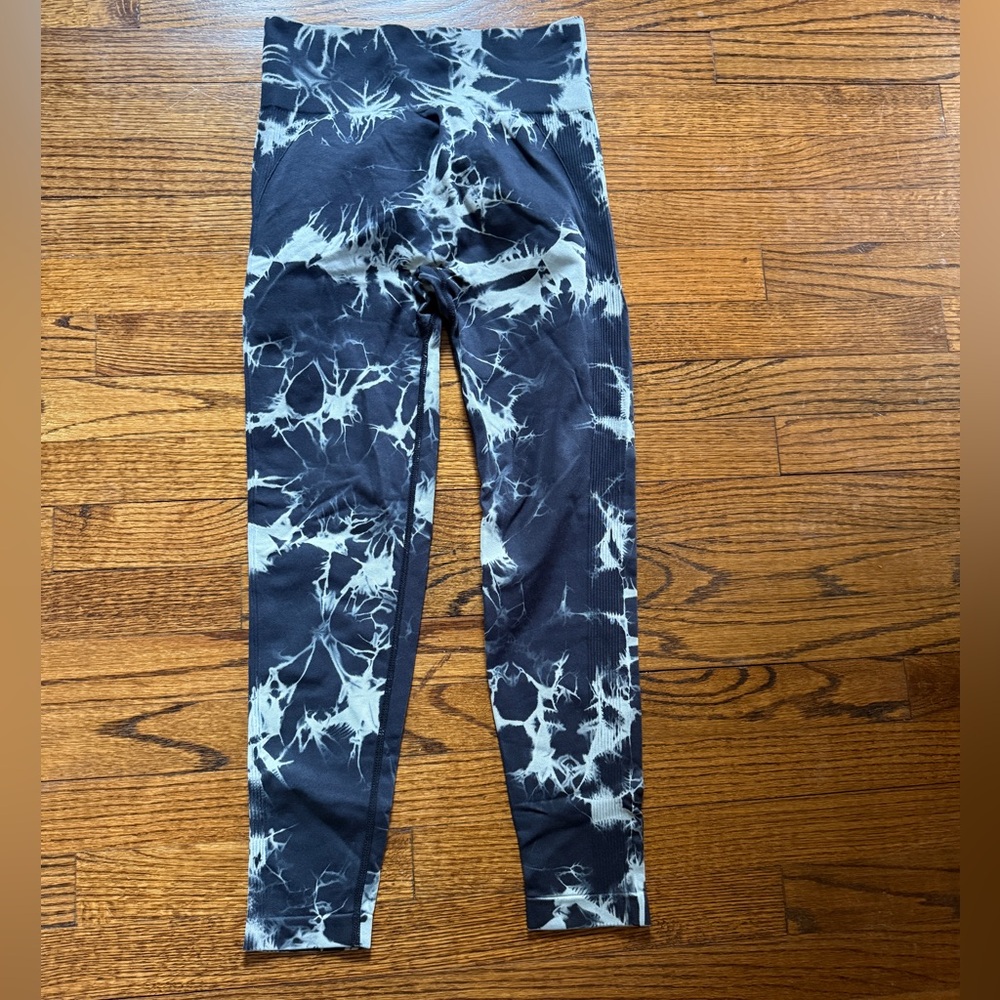 Amazon Tie-Dye High-Rise Leggings